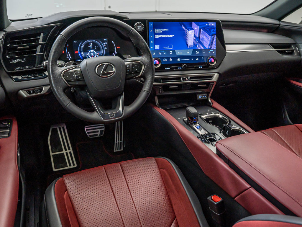 Used 2024 Lexus RX 500h F Sport w/ Cold Area Package AWD/4WD image 4
