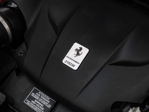 Used 2016 Ferrari California T image 77