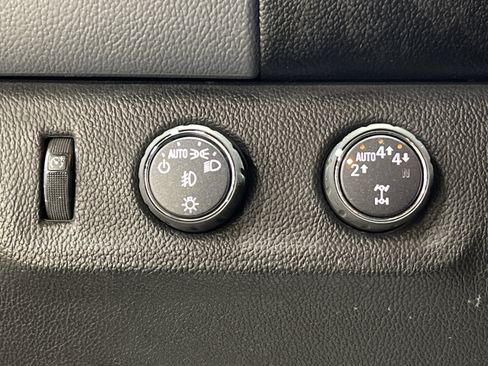 Used 2018 Chevrolet Colorado Z71 image 20