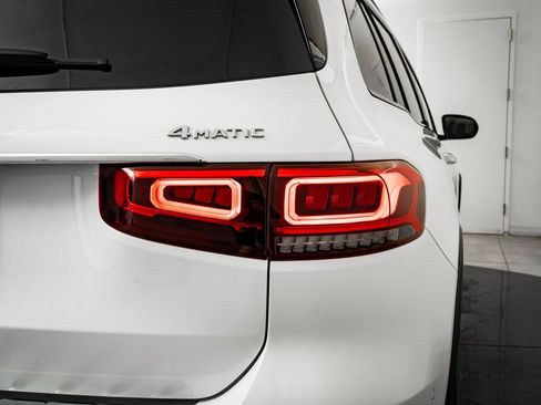 Certified 2023 Mercedes-Benz GLB 250 4MATIC image 9