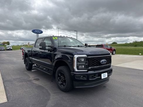 Used 2024 Ford F250 XL w/ STX Appearance Package AWD/4WD image 7