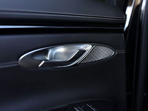 Used 2023 Genesis GV70 2.5T w/ Sport Prestige Package image 58