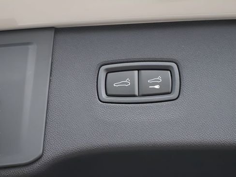 New 2026 Porsche Cayenne AWD/4WD image 18