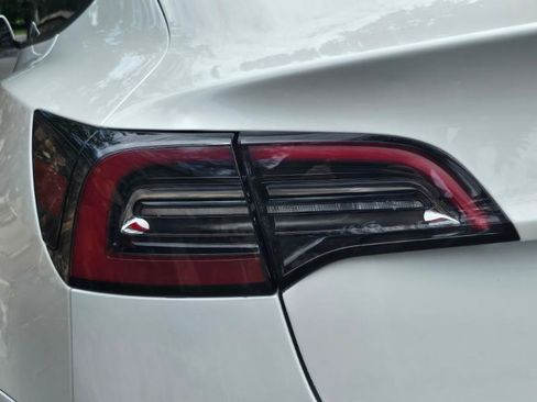 Used 2023 Tesla Model 3 Standard Range RWD image 27