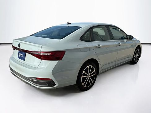 Used 2026 Volkswagen Jetta Sport FWD image 5