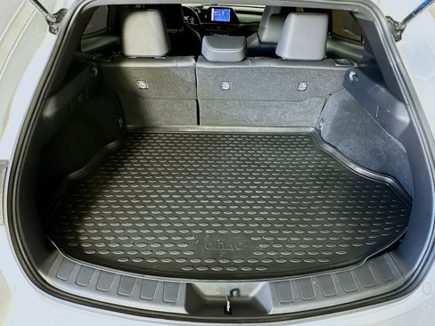 Used 2024 Lexus UX 250h F Sport image 29