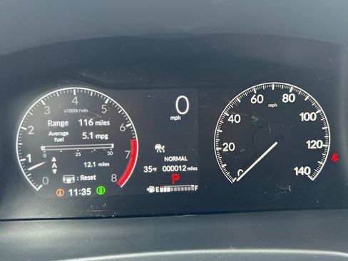 New 2025 Honda Pilot Touring image 12