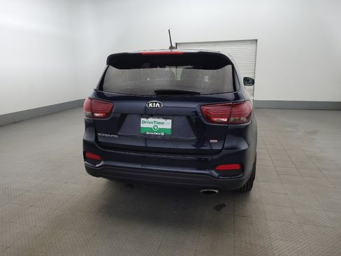 Used 2020 Kia Sorento LX FWD image 7