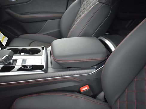 New 2026 Audi SQ8 Prestige AWD/4WD image 10