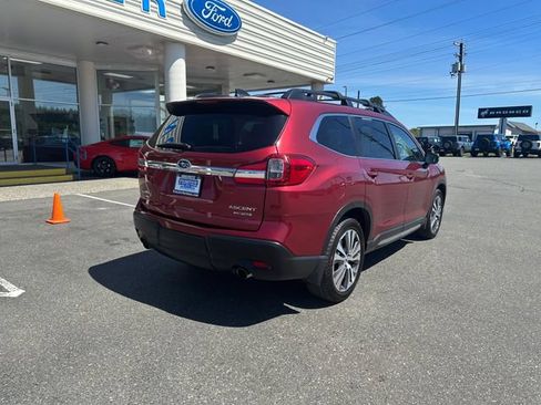 Used 2019 Subaru Ascent Limited w/ Popular Package #2A AWD/4WD image 2