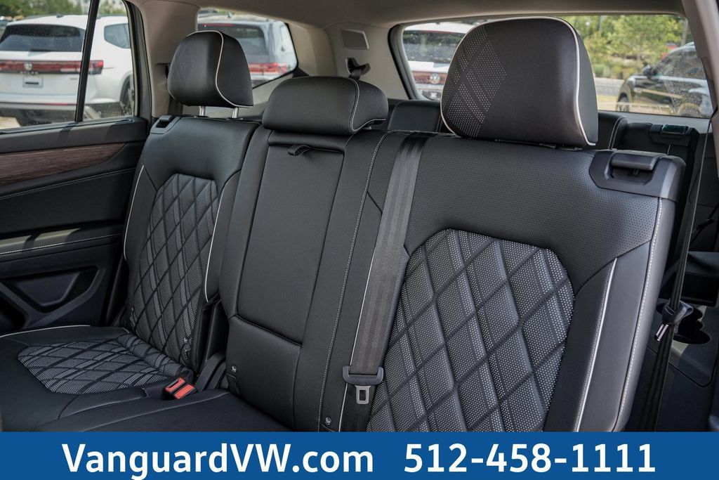 New 2025 Volkswagen Atlas SEL Premium R-Line AWD/4WD image 23