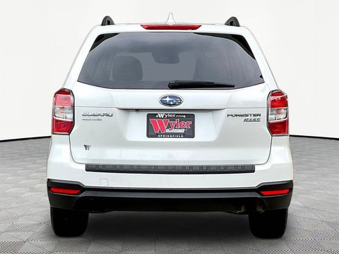 Used 2016 Subaru Forester 2.5i Premium w/ Popular Package #2 AWD/4WD image 5