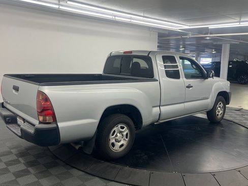 Used 2013 Toyota Tacoma 2WD Access Cab w/ Convenience Pkg image 6