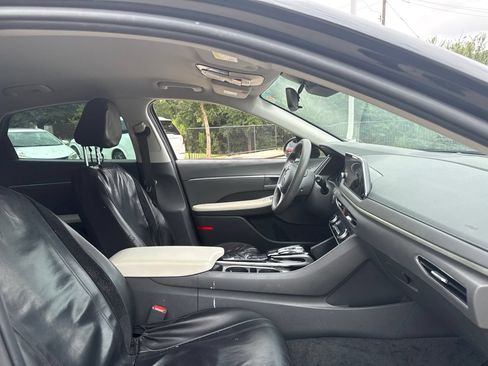 Used 2023 Hyundai Sonata SEL FWD image 11