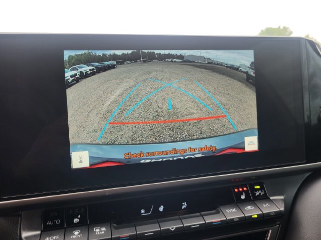 Used 2026 Toyota Camry XSE AWD/4WD image 16