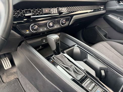Used 2024 Honda Accord Sport image 23