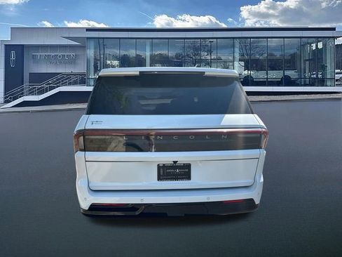 New 2026 Lincoln Navigator L Black Label image 7