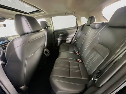 Used 2023 Honda HR-V EX-L image 24
