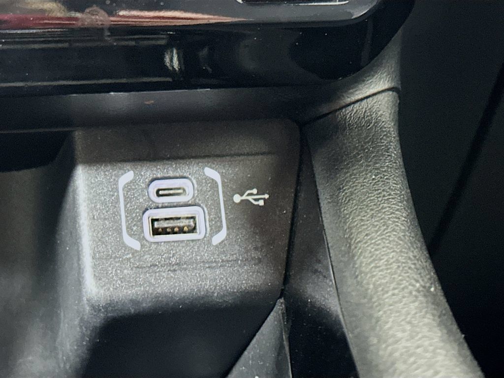 Used 2023 Jeep Compass Limited AWD/4WD image 32