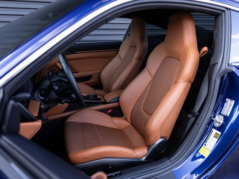 Used 2024 Porsche 911 GT3 RS image 5