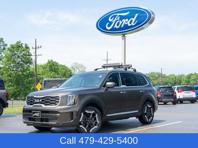 Used 2025 Kia Telluride S