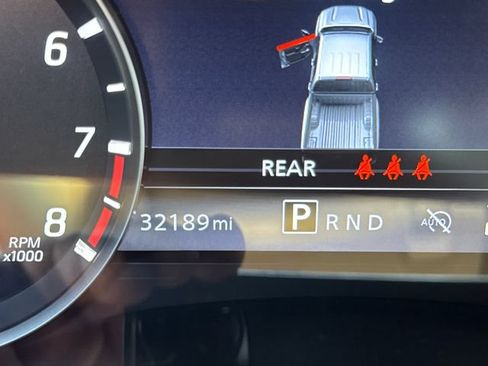 Used 2024 Nissan Frontier SV w/ Technology Package AWD/4WD image 17