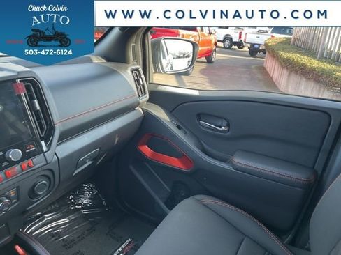 New 2025 Nissan Frontier PRO-4X image 32