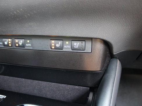 Used 2023 Lexus ES 350 w/ Premium Package image 20