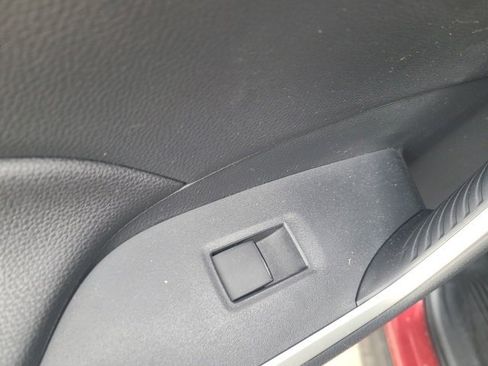 Used 2019 Toyota RAV4 XLE image 15