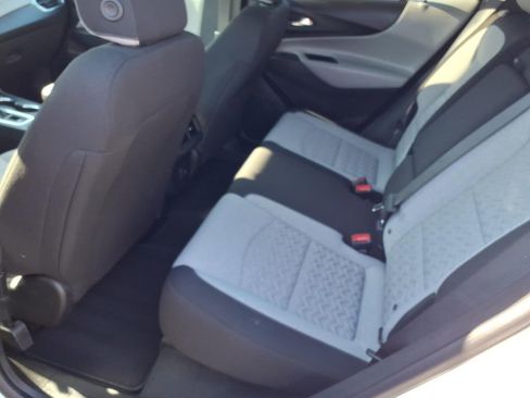 Used 2023 Chevrolet Equinox LT w/ Driver Convenience Package AWD/4WD image 19