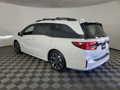 New 2026 Honda Odyssey Elite image 6