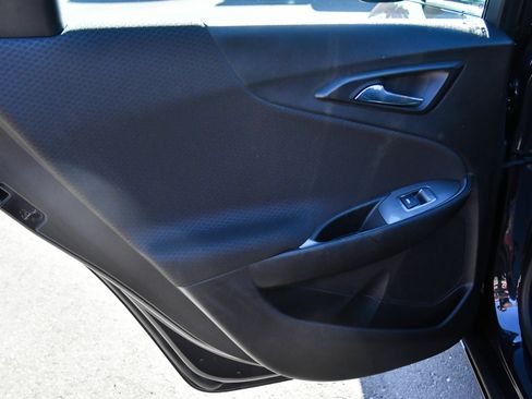 Used 2022 Chevrolet Malibu LS FWD image 30