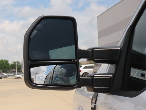 Used 2025 Ford F250 XLT AWD/4WD image 18