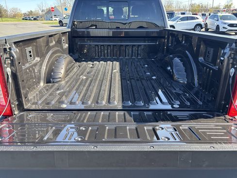 Used 2024 Ford F350 Lariat w/ Camper Package image 5