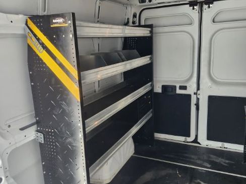Used 2024 RAM ProMaster 2500 FWD image 6