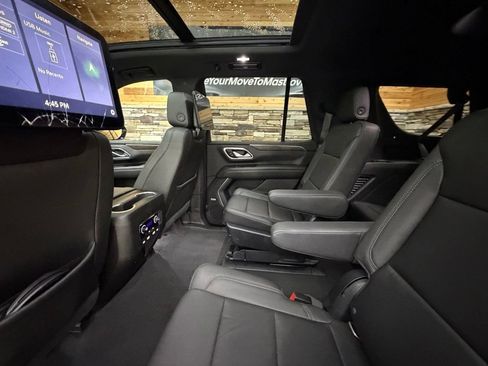 Used 2021 Chevrolet Tahoe Z71 w/ Rear Media and Nav Package AWD/4WD image 55