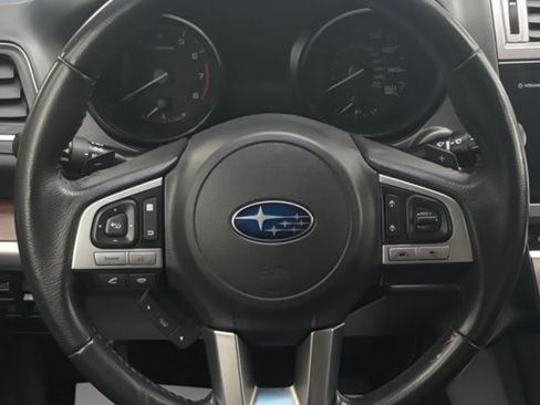 Used 2017 Subaru Outback 3.6R Limited AWD/4WD image 18
