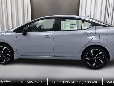 New 2025 Nissan Versa SR w/ Trunk Package image 8