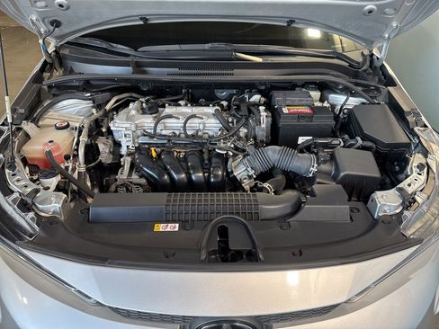 Used 2022 Toyota Corolla L image 42