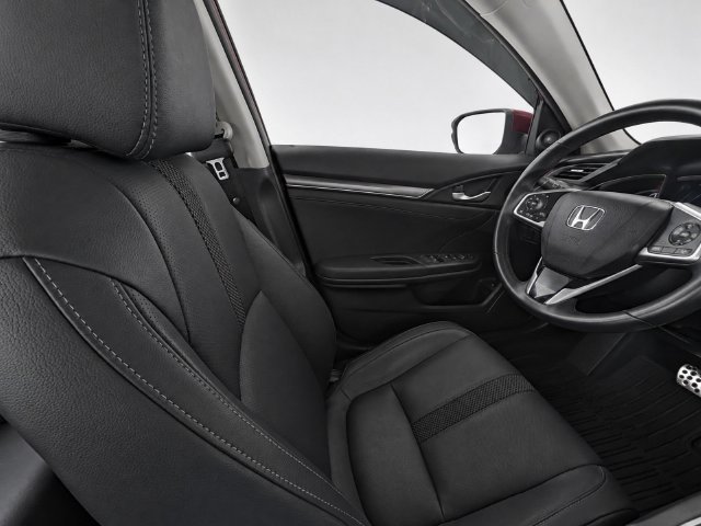 Certified 2020 Honda Civic Touring image 11