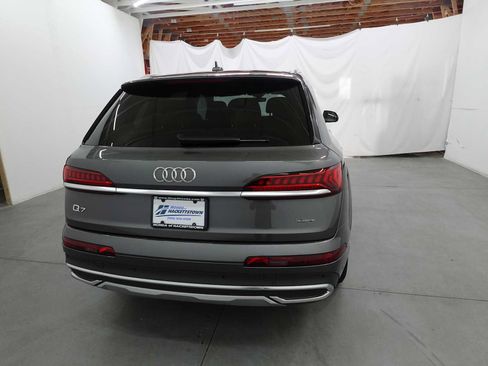 Used 2023 Audi Q7 2.0T Premium w/ Convenience Package AWD/4WD image 5