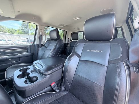 Used 2024 RAM 2500 Laramie AWD/4WD image 19