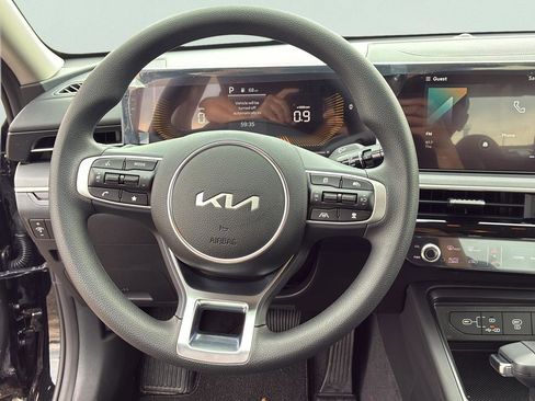 New 2026 Kia K5 LXS image 28