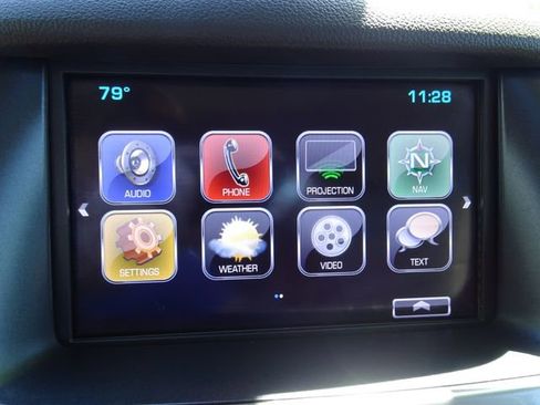 Used 2018 Chevrolet Suburban LT AWD/4WD image 27