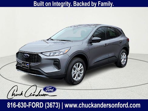 New 2026 Ford Escape Active w/ Cold Weather Package AWD/4WD image 2