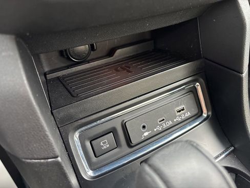 Certified 2023 Subaru Ascent Limited w/ Technology Package image 24