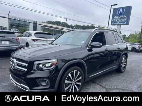 Used 2022 Mercedes-Benz GLB 250 4MATIC image 1