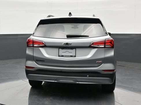 Used 2024 Chevrolet Equinox RS FWD image 4