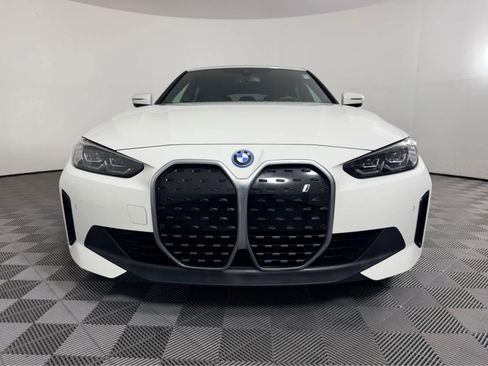 Used 2023 BMW i4 eDrive40 w/ Premium Package RWD image 9