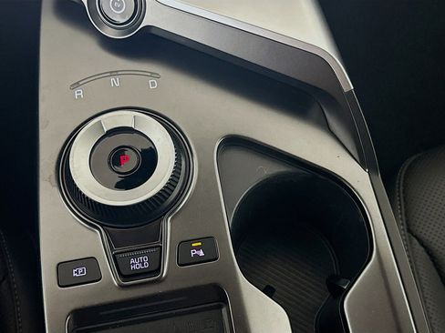 Used 2024 Kia EV6 Wind image 25